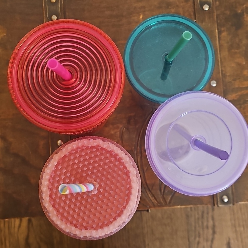 Starbucks Green and Silver, Hot Pink, Frosted Pink, and Clear FrostedTumbler Lot - Picture 10 of 11